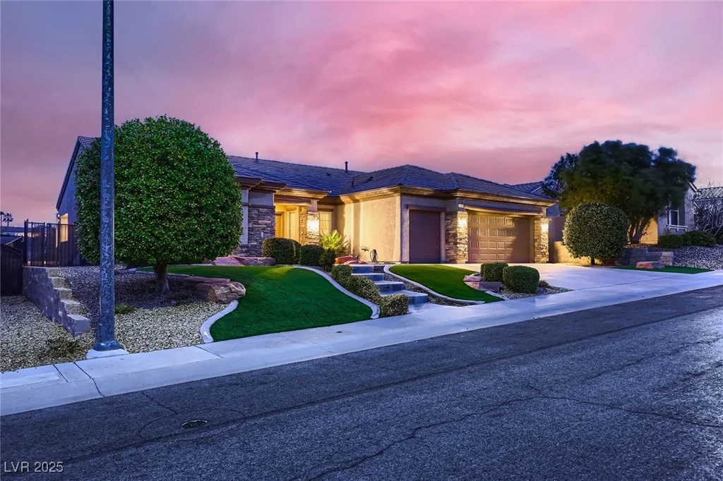 2784 Cherrydale Falls, Henderson, NV 89052