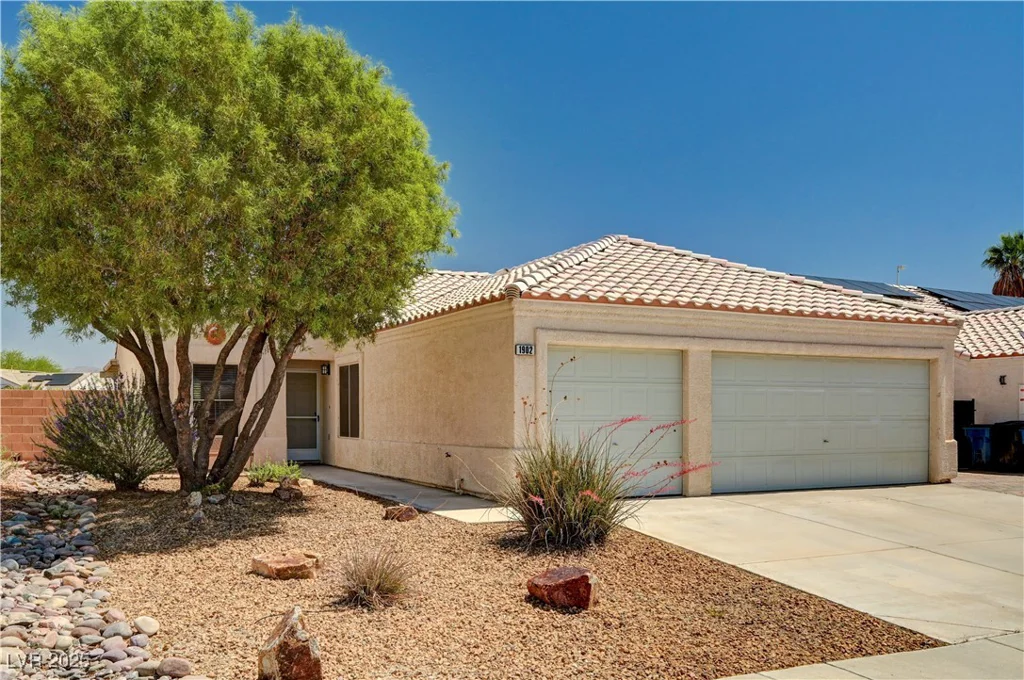 1902 Panther, North Las Vegas, NV 89031