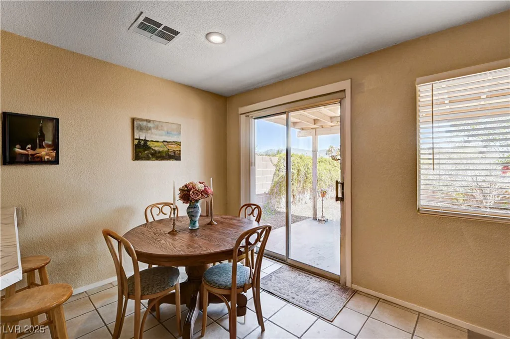 1902 Panther, North Las Vegas, NV 89031