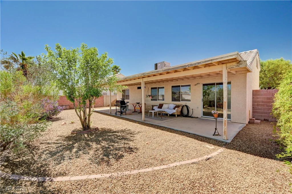 1902 Panther, North Las Vegas, NV 89031