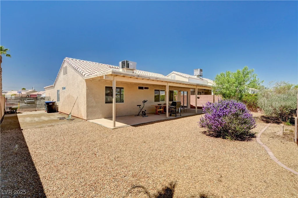 1902 Panther, North Las Vegas, NV 89031