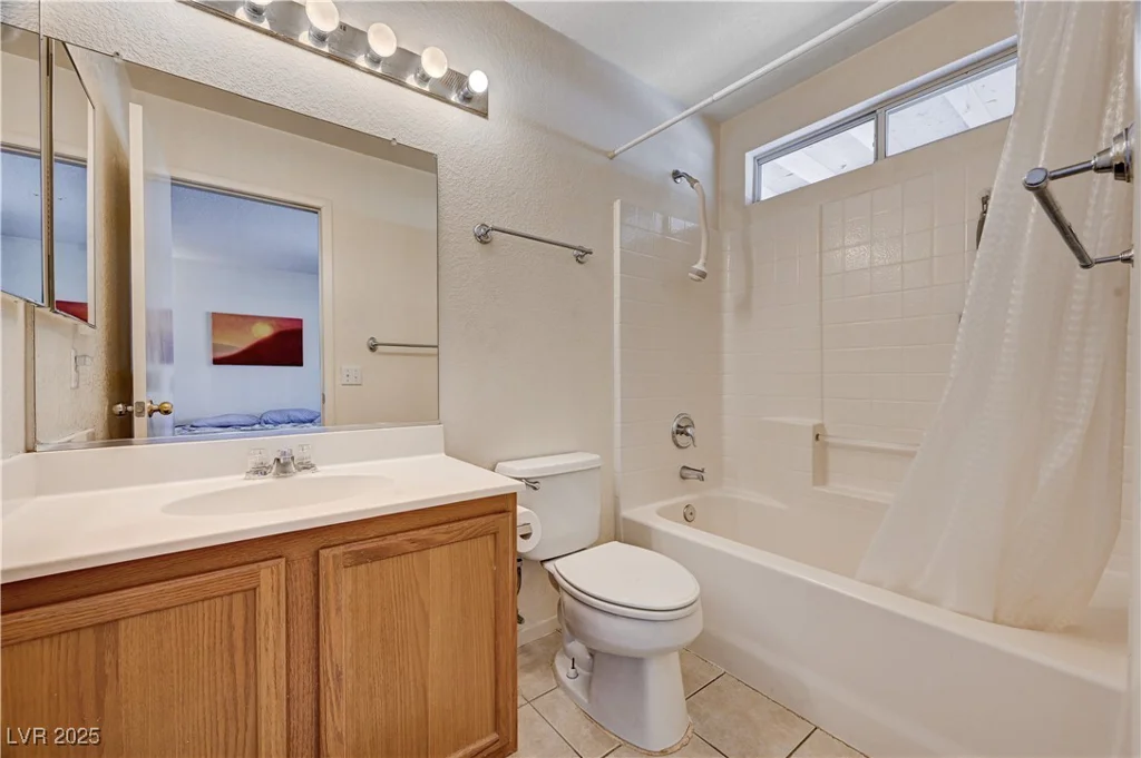 1902 Panther, North Las Vegas, NV 89031