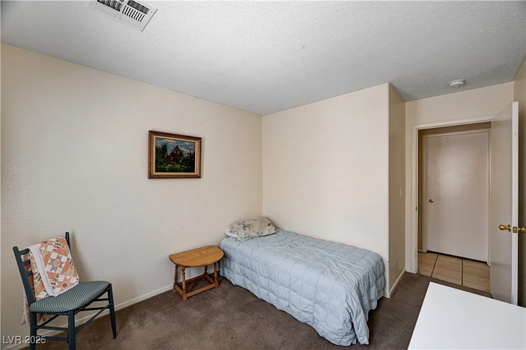 1902 Panther, North Las Vegas, NV 89031