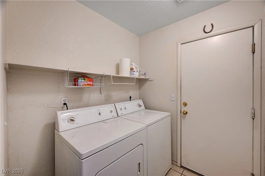 1902 Panther, North Las Vegas, NV 89031