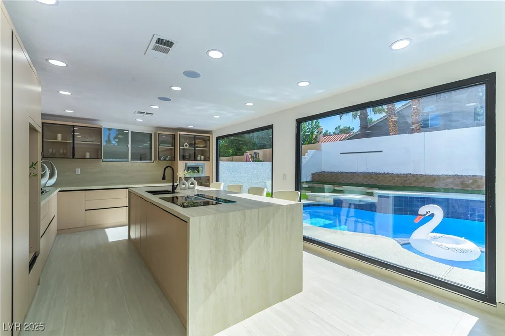 9937 Whalers Landing, Las Vegas, NV 89117