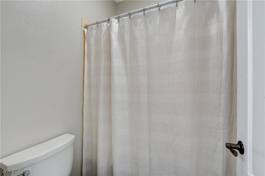 9349 Olympia Falls, Las Vegas, NV 89149