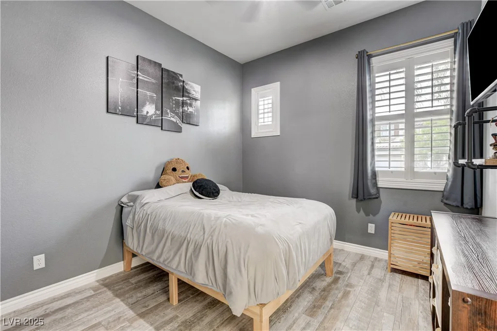 9349 Olympia Falls, Las Vegas, NV 89149