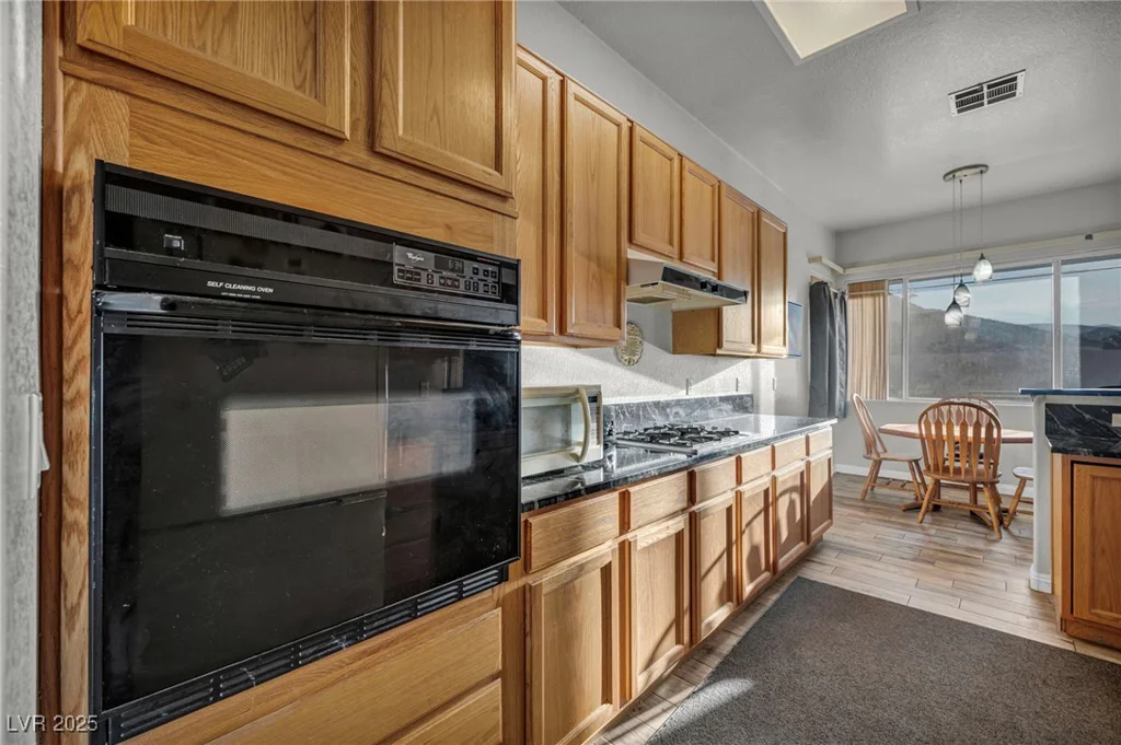 4005 Poppy Fields, Las Vegas, NV 89129