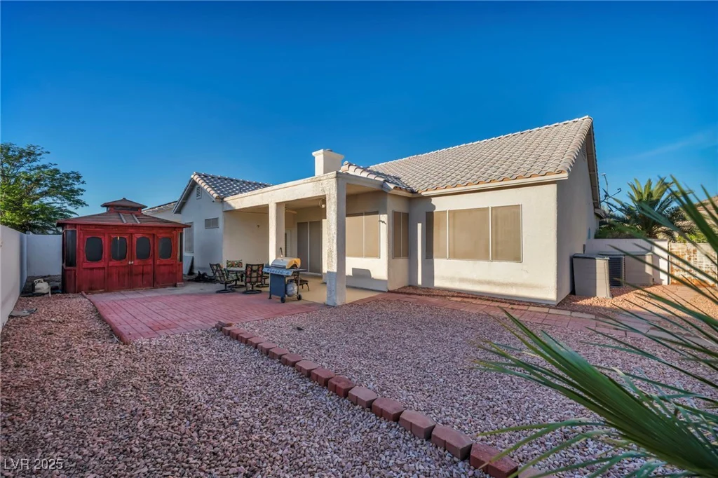 4005 Poppy Fields, Las Vegas, NV 89129