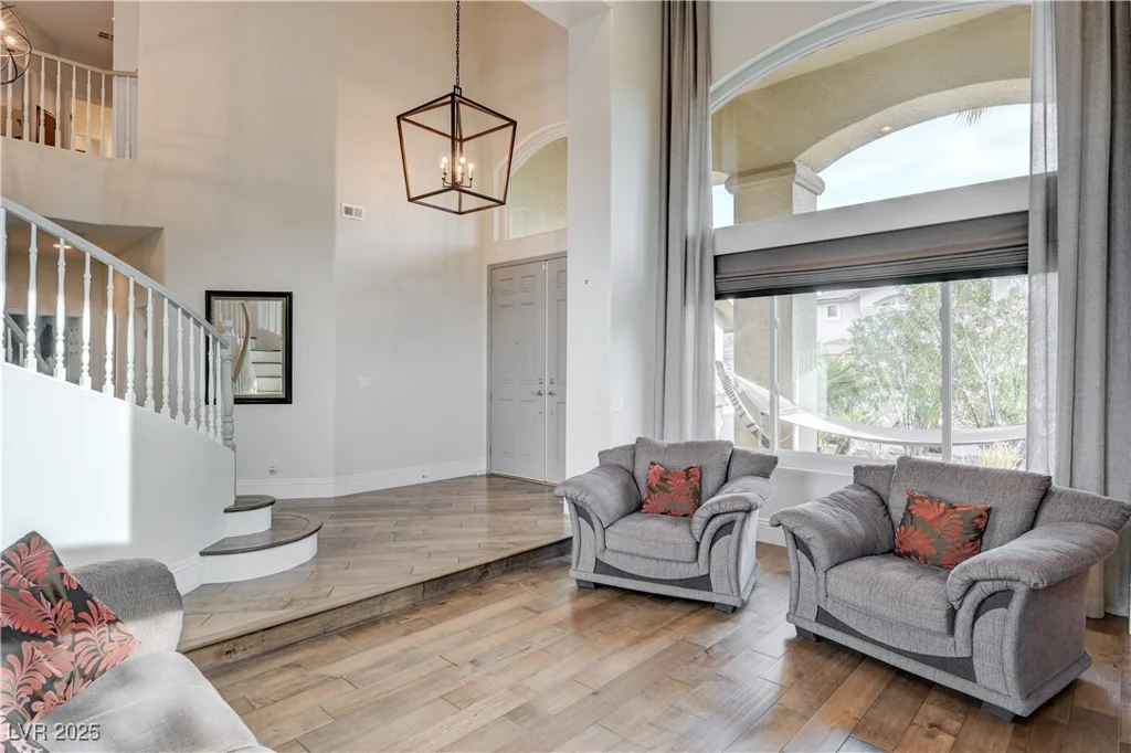 2440 Ping, Henderson, NV 89074