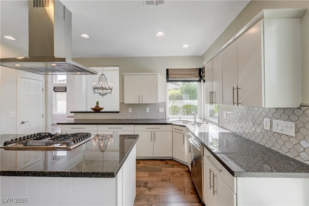 2440 Ping, Henderson, NV 89074