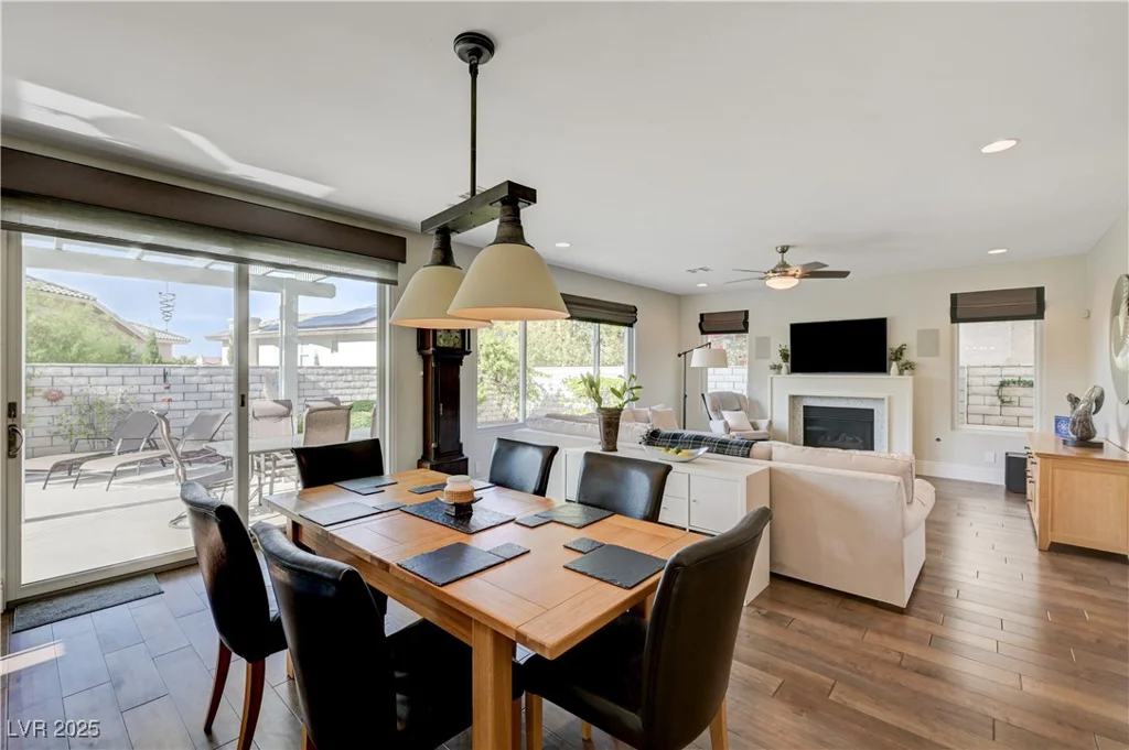 2440 Ping, Henderson, NV 89074