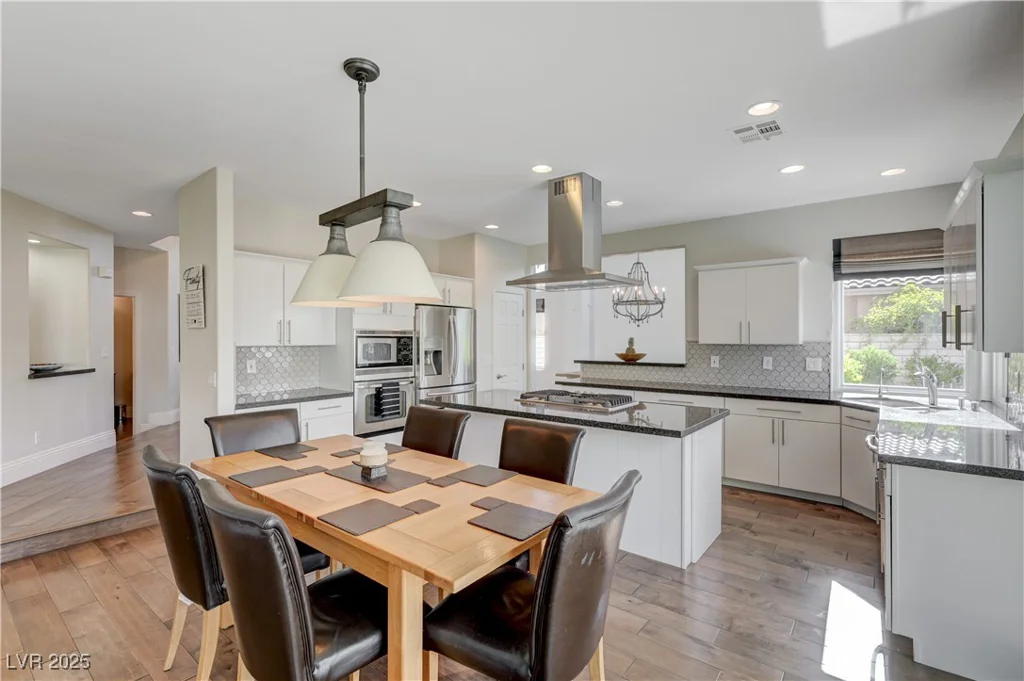 2440 Ping, Henderson, NV 89074