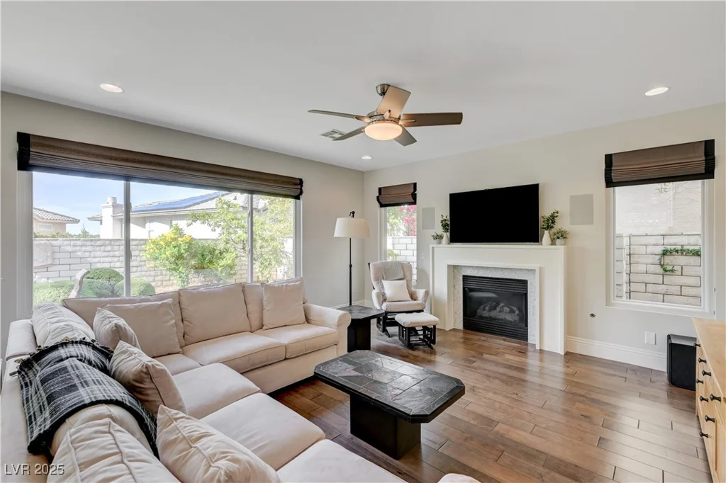 2440 Ping, Henderson, NV 89074