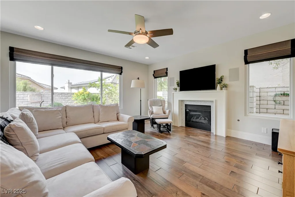 2440 Ping, Henderson, NV 89074