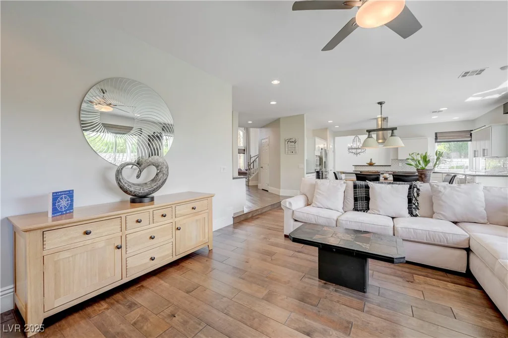2440 Ping, Henderson, NV 89074