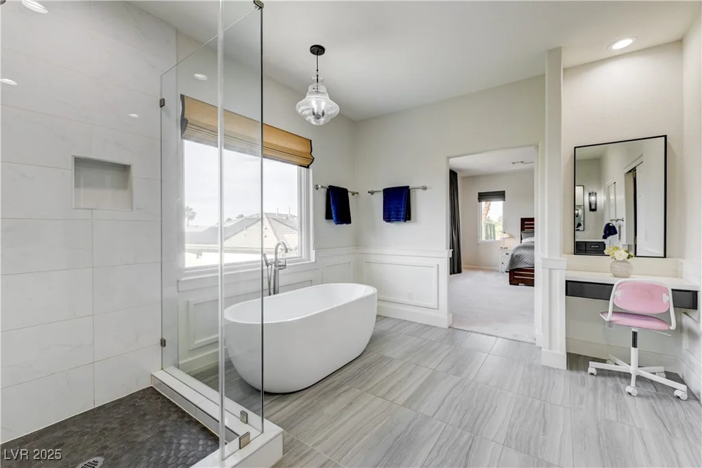 2440 Ping, Henderson, NV 89074