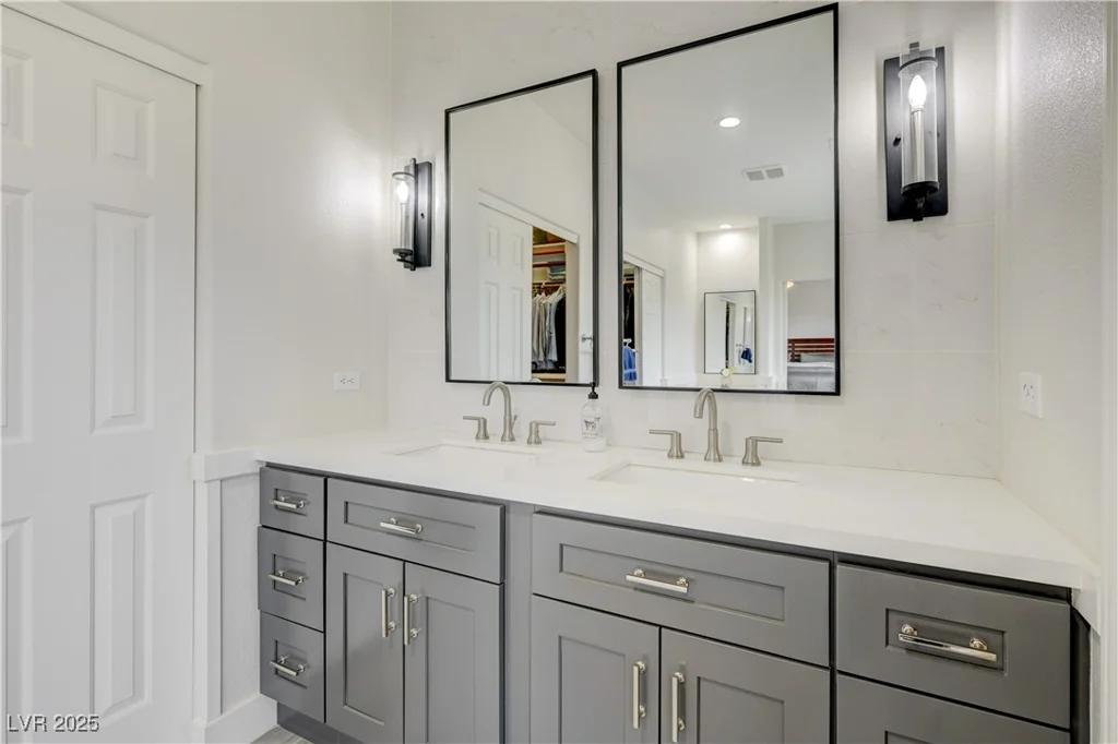 2440 Ping, Henderson, NV 89074