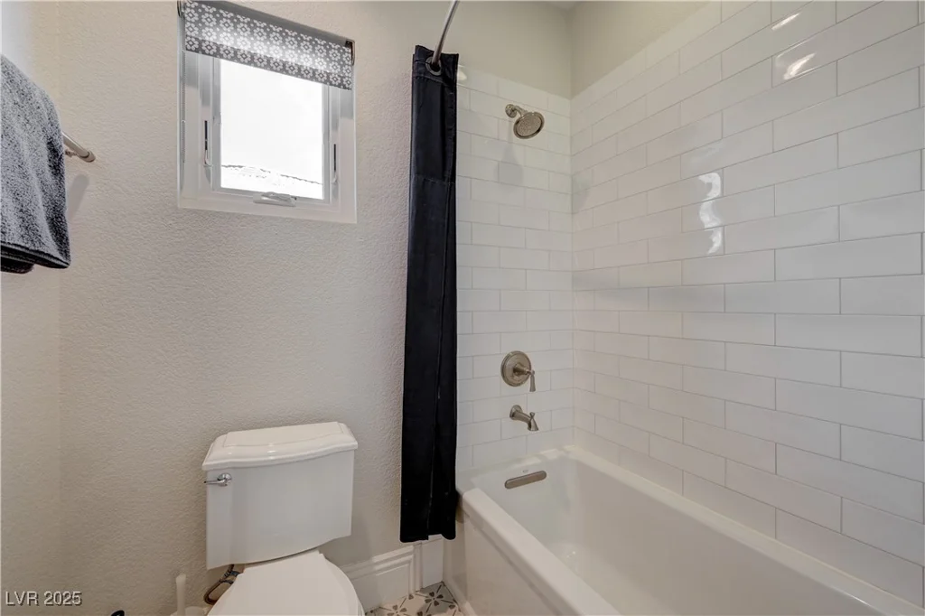 2440 Ping, Henderson, NV 89074