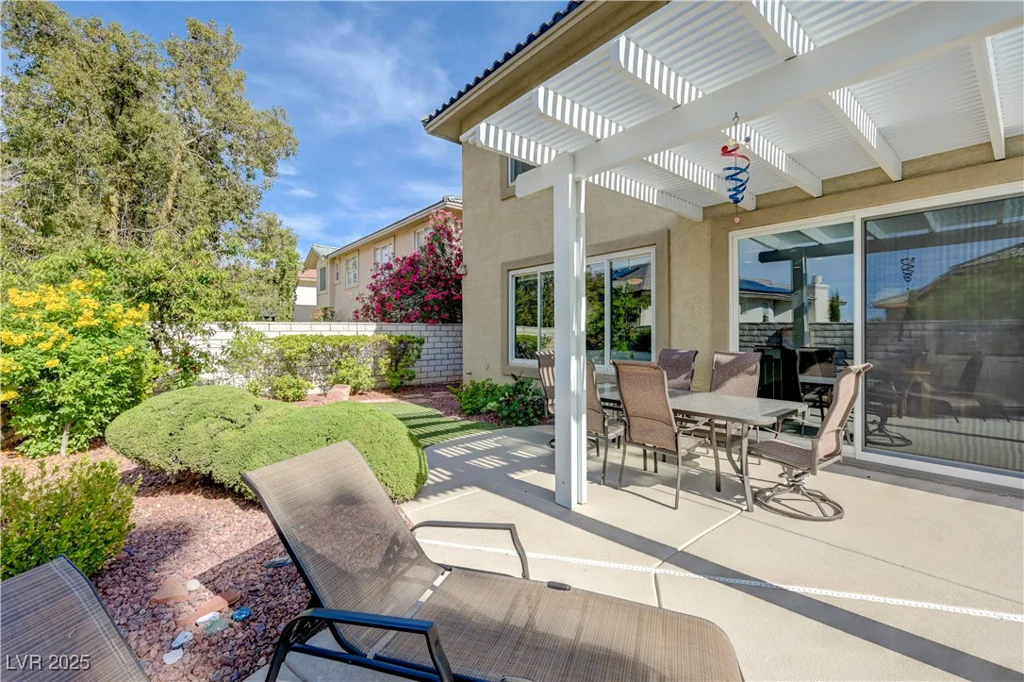 2440 Ping, Henderson, NV 89074