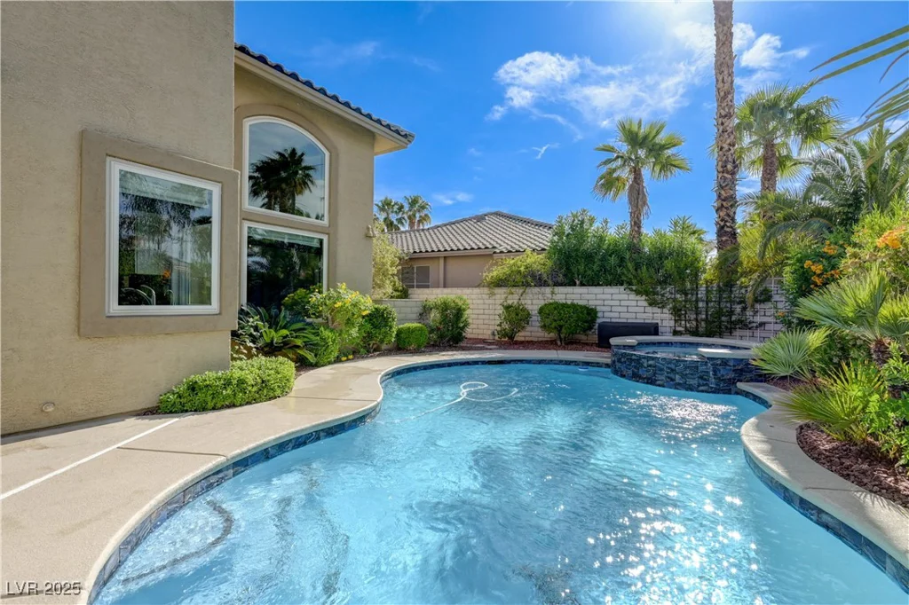 2440 Ping, Henderson, NV 89074