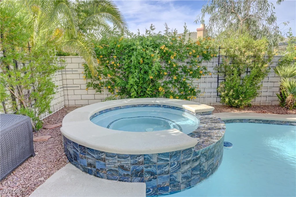 2440 Ping, Henderson, NV 89074