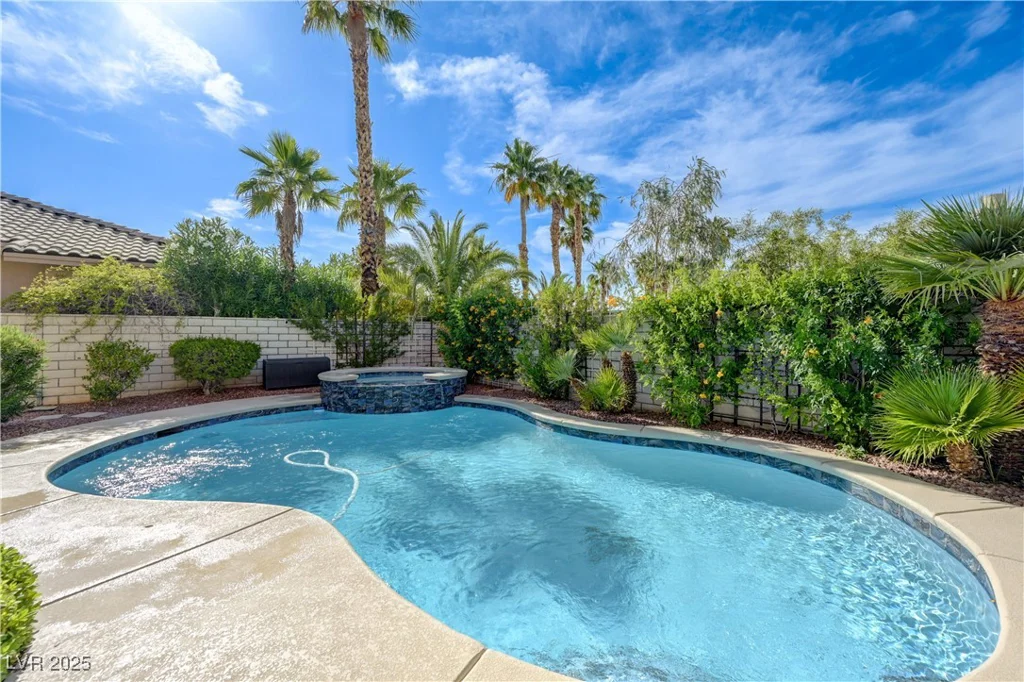 2440 Ping, Henderson, NV 89074
