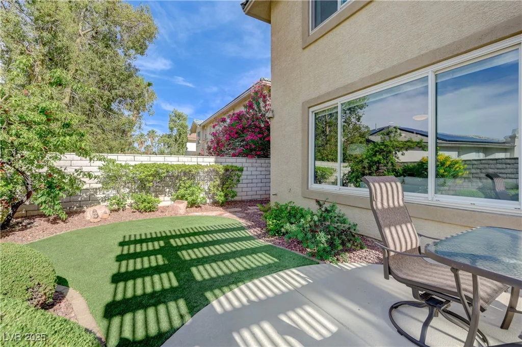2440 Ping, Henderson, NV 89074