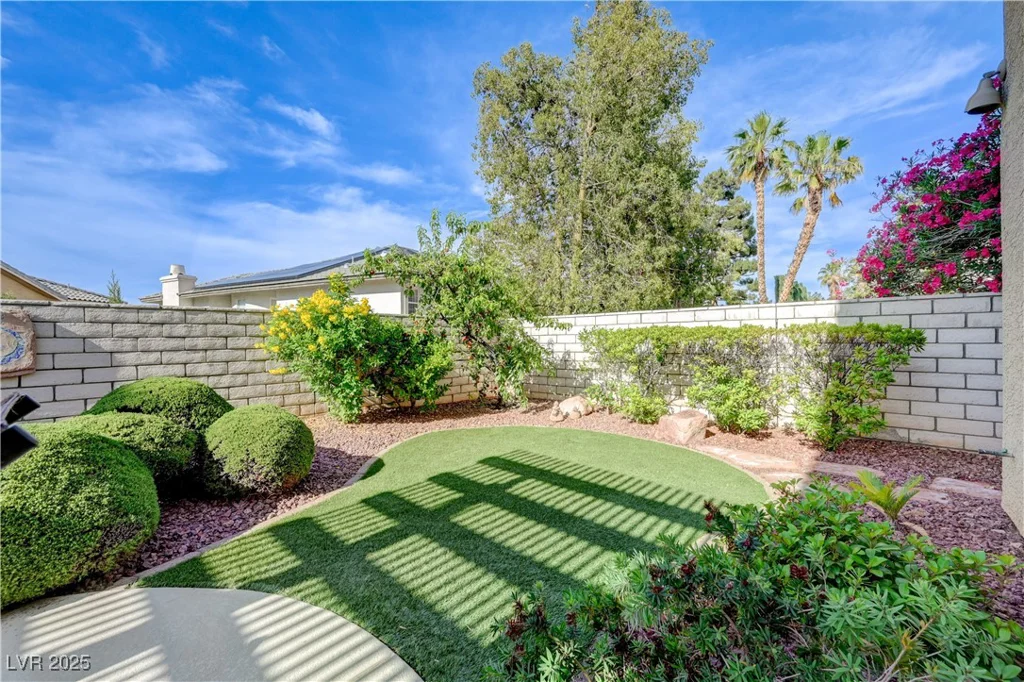 2440 Ping, Henderson, NV 89074
