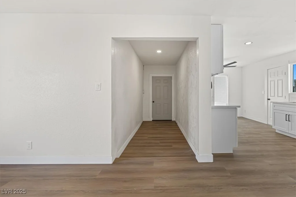 704 Slayton, Las Vegas, NV 89107