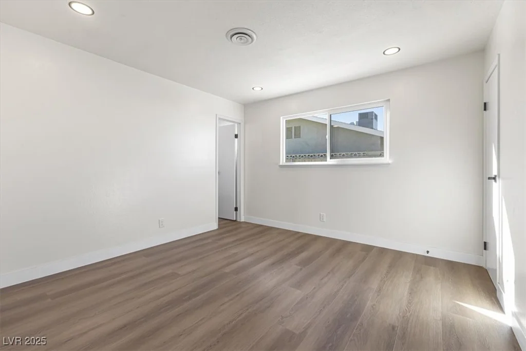 704 Slayton, Las Vegas, NV 89107