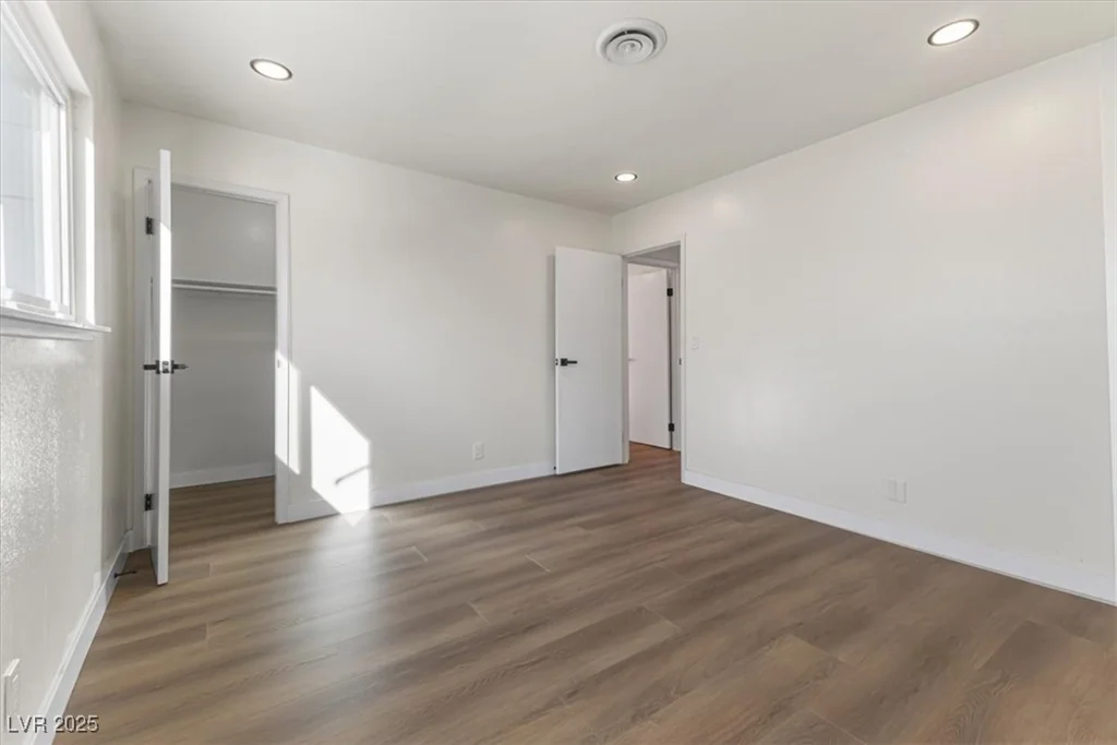 704 Slayton, Las Vegas, NV 89107