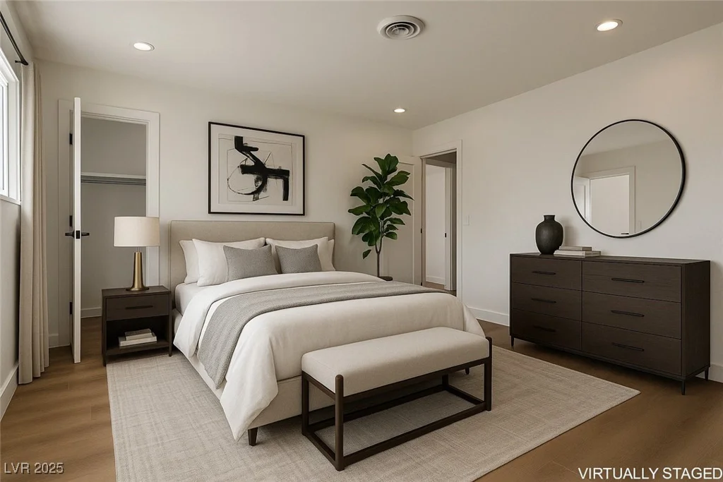 704 Slayton, Las Vegas, NV 89107