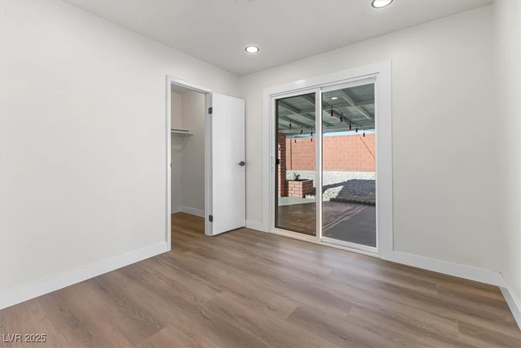 704 Slayton, Las Vegas, NV 89107