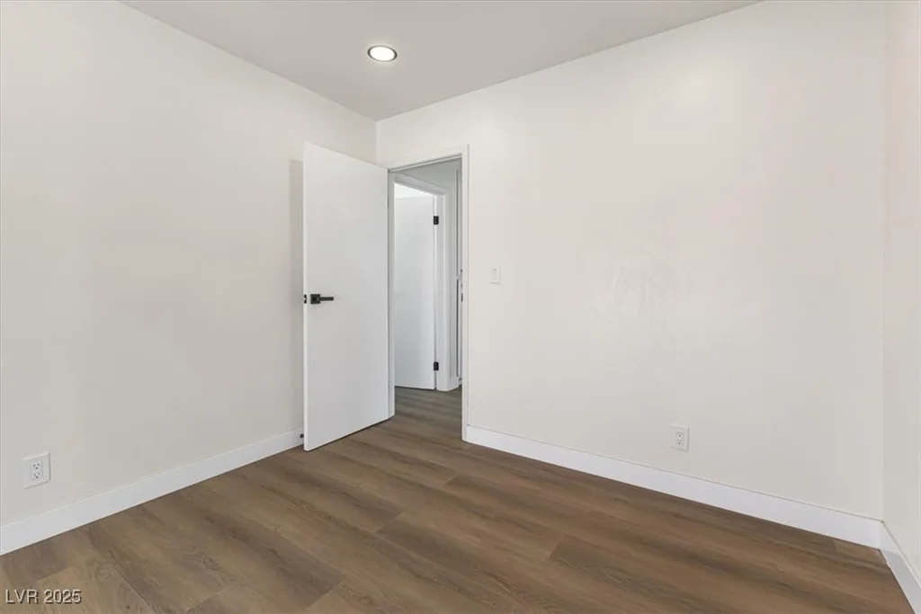 704 Slayton, Las Vegas, NV 89107