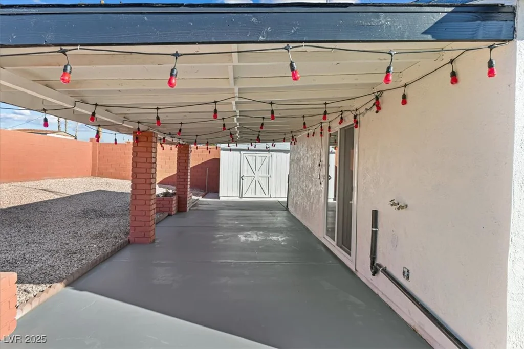 704 Slayton, Las Vegas, NV 89107