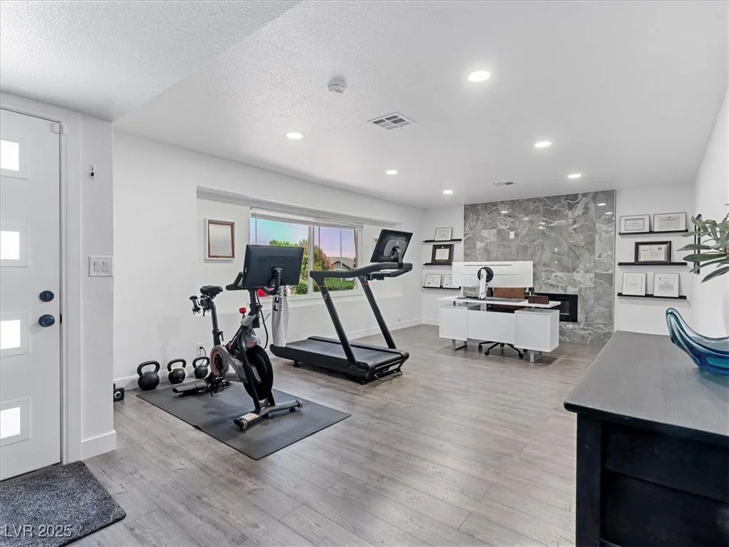1700 Oakey, Las Vegas, NV 89104