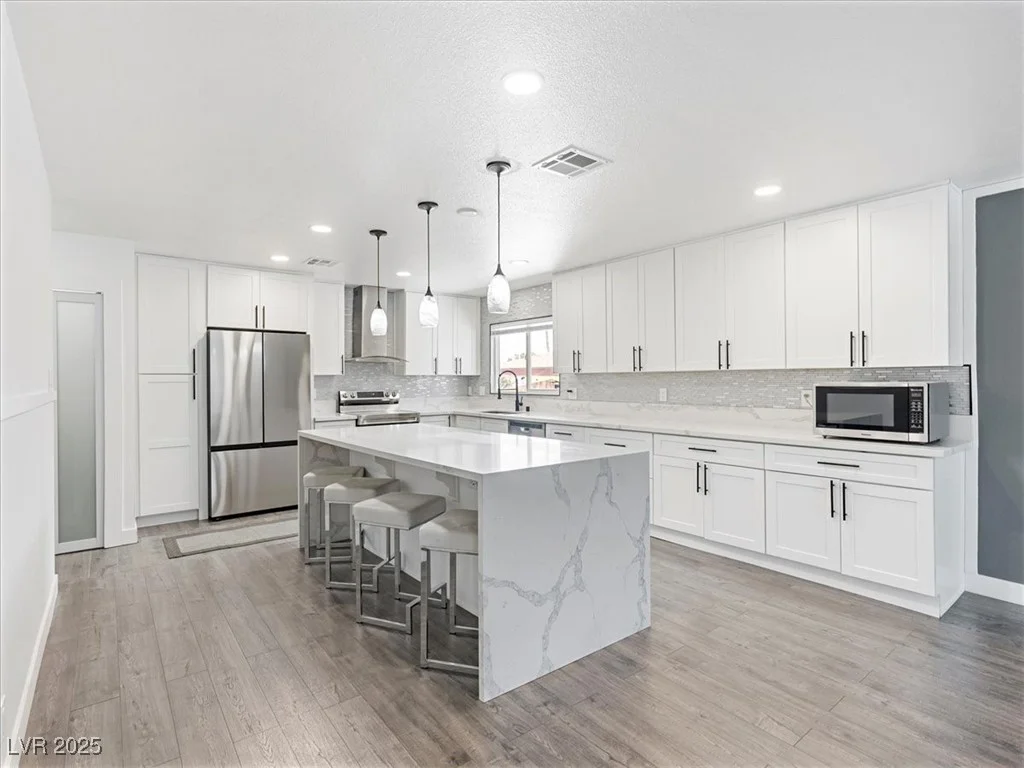1700 Oakey, Las Vegas, NV 89104