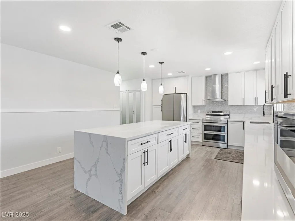 1700 Oakey, Las Vegas, NV 89104