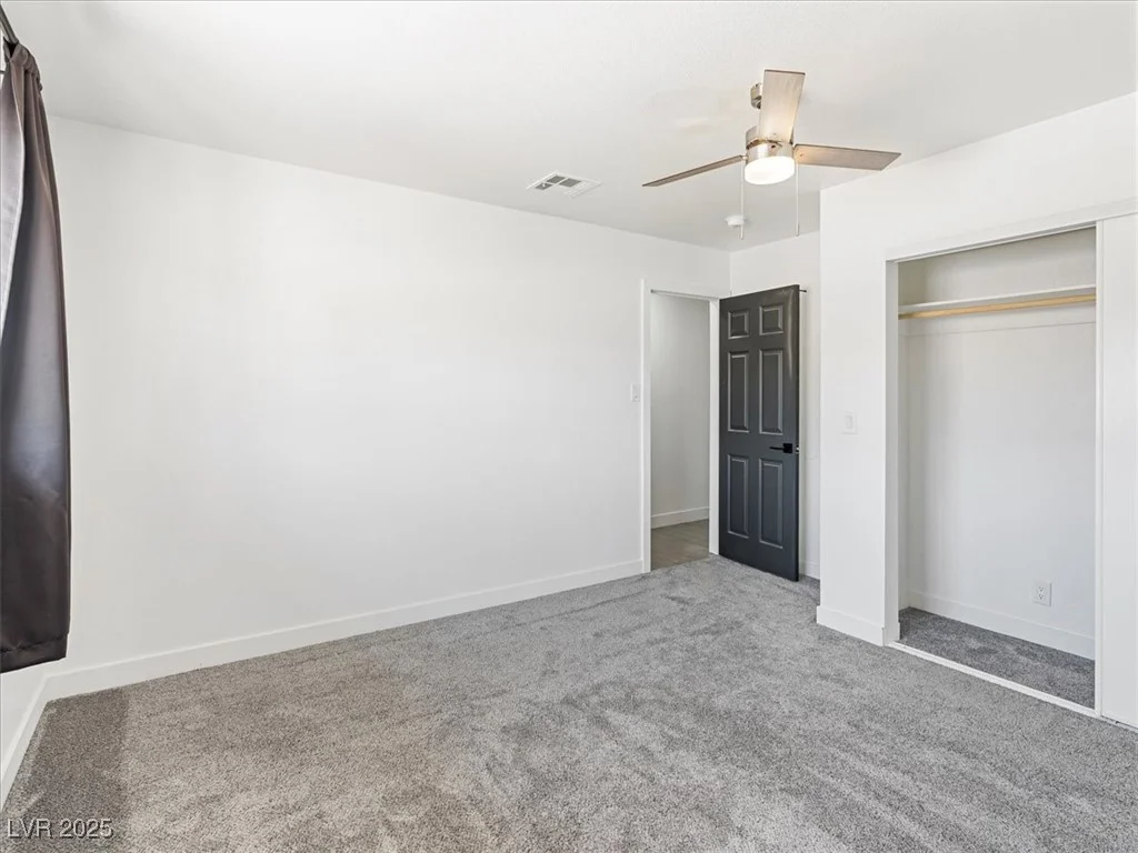 1700 Oakey, Las Vegas, NV 89104