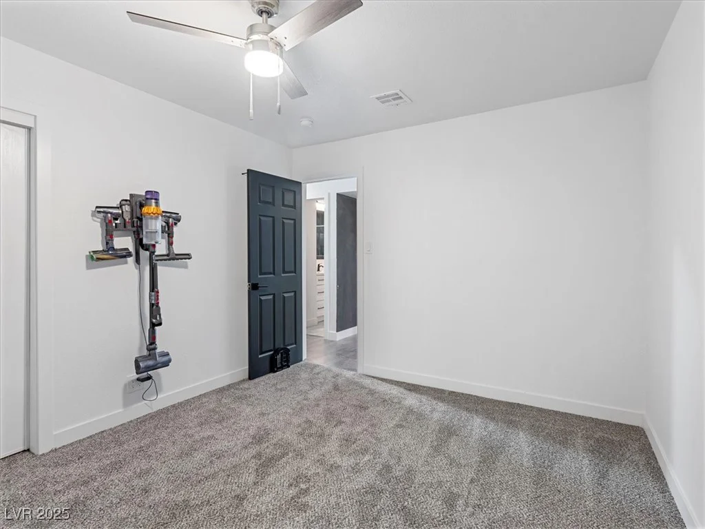 1700 Oakey, Las Vegas, NV 89104