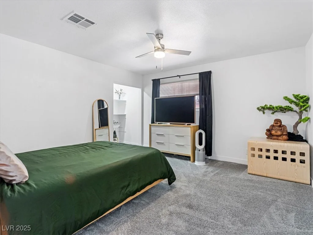 1700 Oakey, Las Vegas, NV 89104