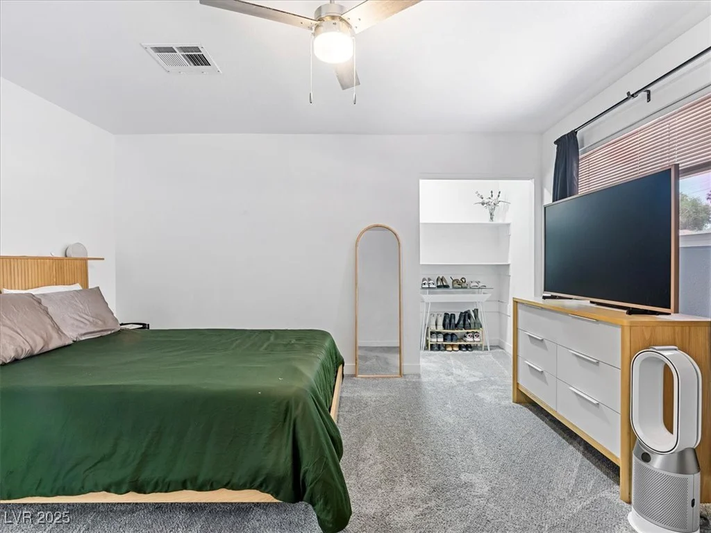 1700 Oakey, Las Vegas, NV 89104