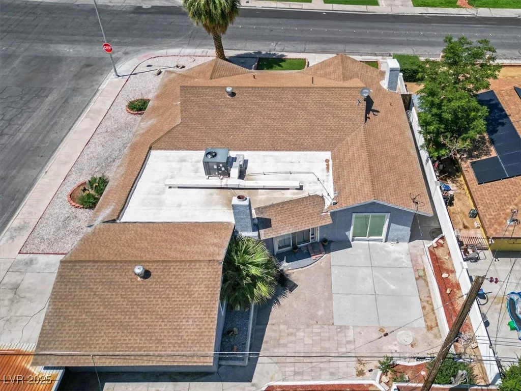 1700 Oakey, Las Vegas, NV 89104
