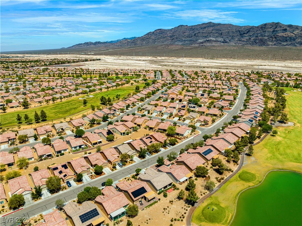 7669 Fieldfare, North Las Vegas, NV 89084