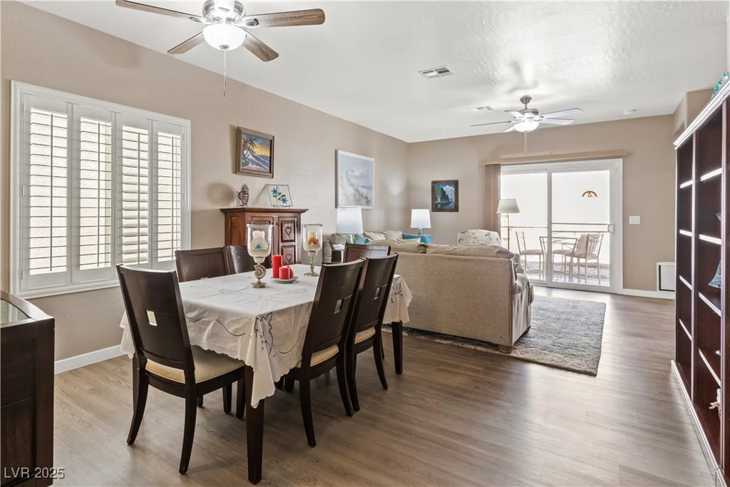 7669 Fieldfare, North Las Vegas, NV 89084