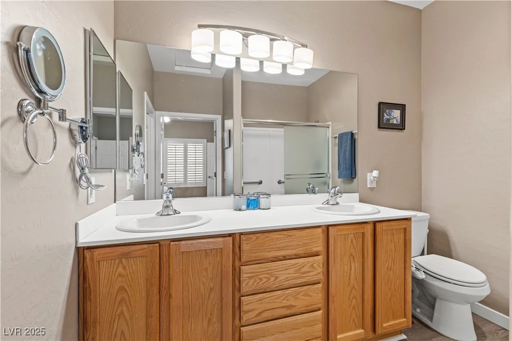 7669 Fieldfare, North Las Vegas, NV 89084