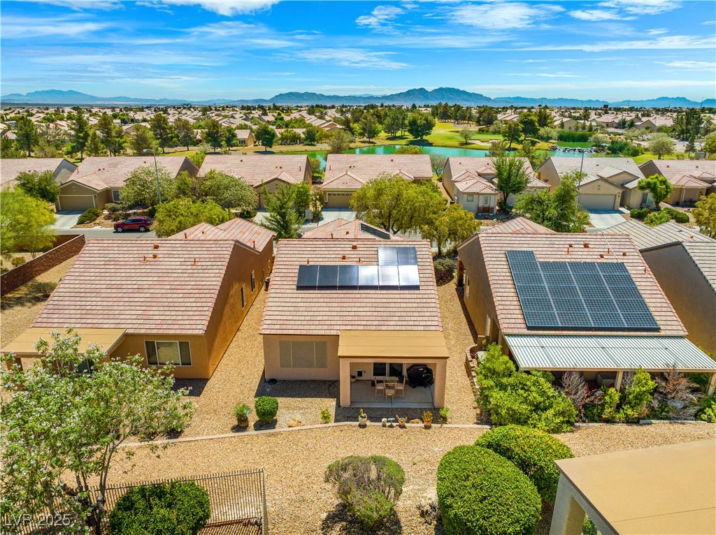 7669 Fieldfare, North Las Vegas, NV 89084