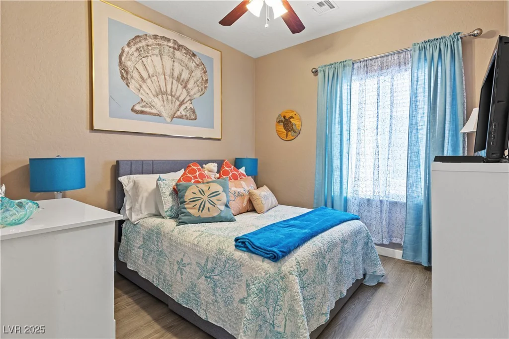 7669 Fieldfare, North Las Vegas, NV 89084
