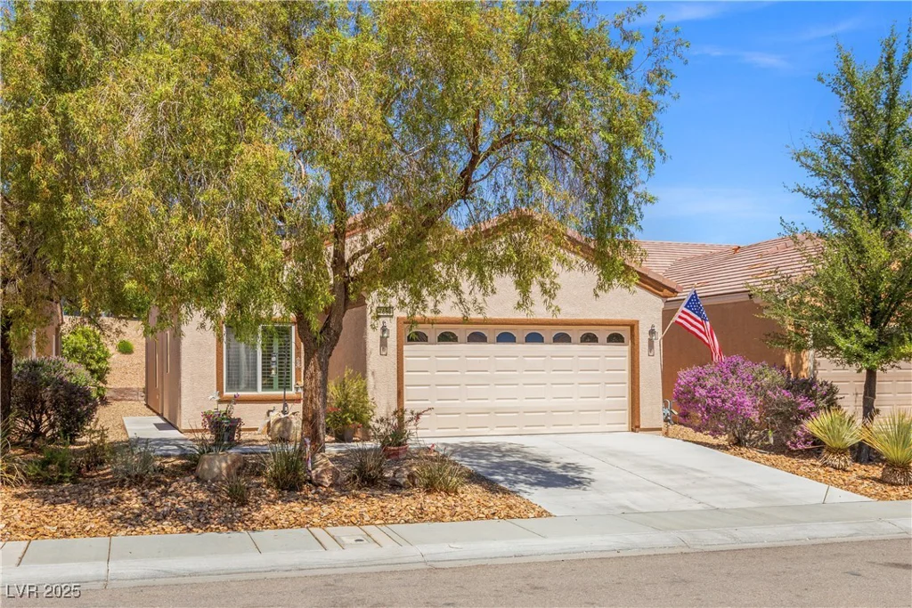 7669 Fieldfare, North Las Vegas, NV 89084